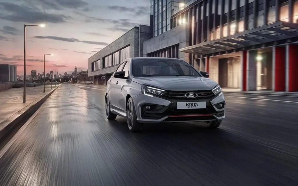 АвтоВАЗ запустил продажи самой дорогой версии Lada Vesta Sport
