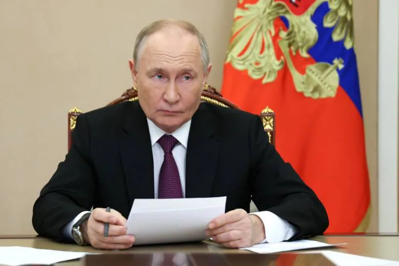 Владимир Путин заявил о необходимости возвращения экономики России на траекторию устойчивого роста