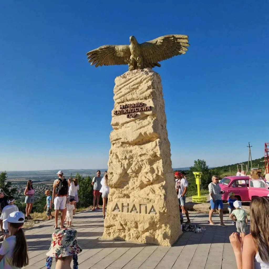 Власти Краснодарского края заявили о готовности пляжей Анапы к 1 июня после загрязнения мазутом