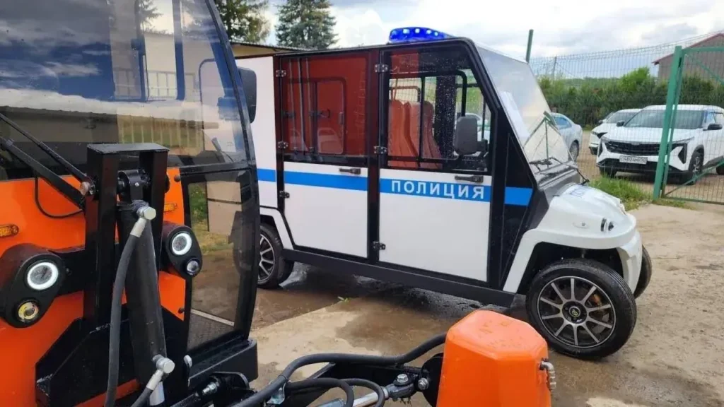Россия может начать массовое использование электромобилей «Урбис» для полиции