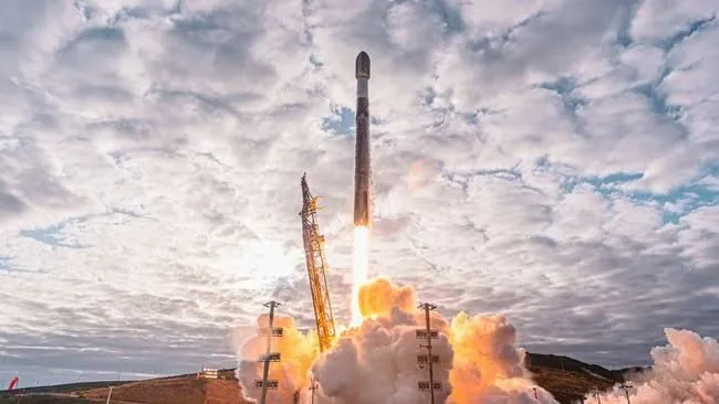 SpaceX обогнала весь мир по количеству запущенных спутников