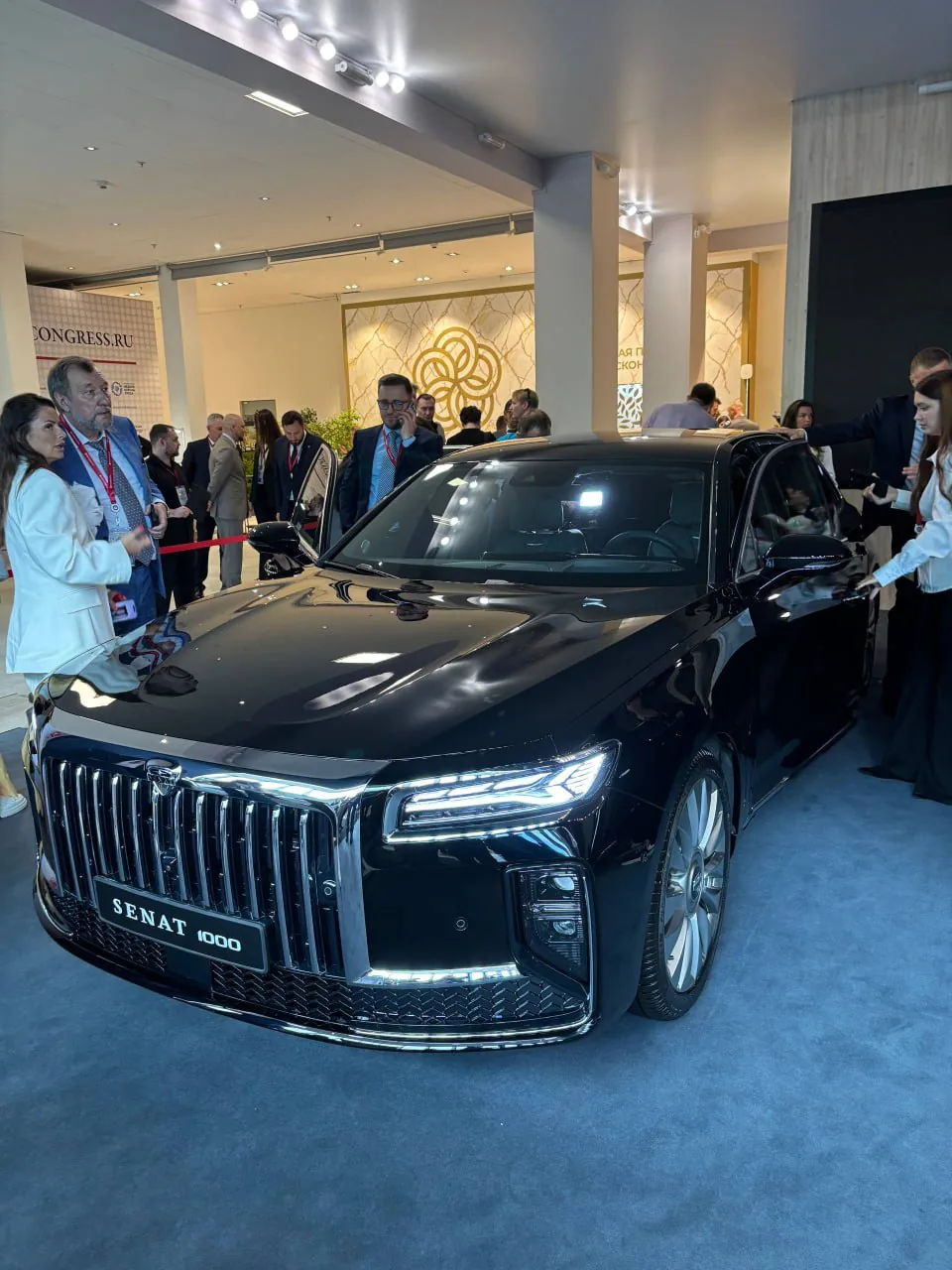 На ПМЭФ представлен прототип российского представительского седана Aurus SENAT 1000