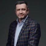 Михаил Левицкий